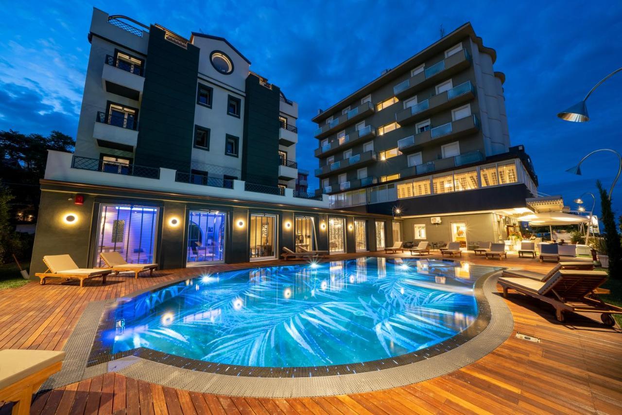 Brasil Seaview Hotel Milano Marittima Exterior foto